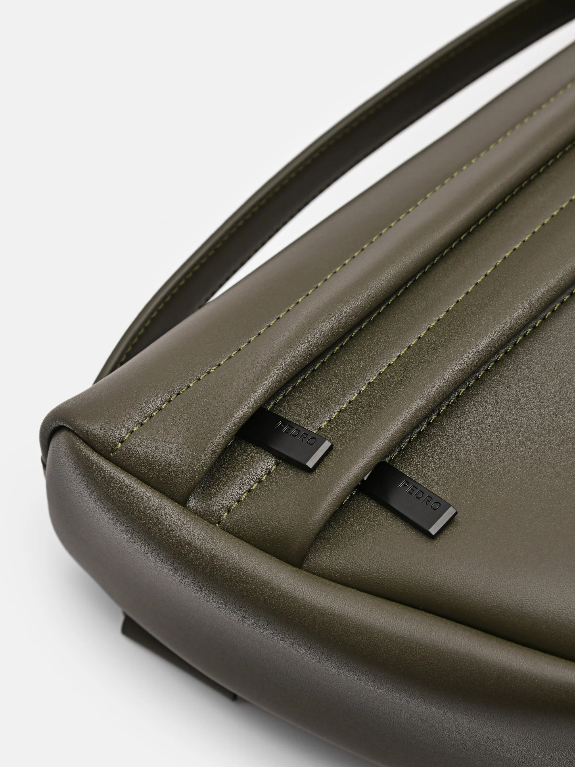 Felix Compact Sling Bag - Image 5