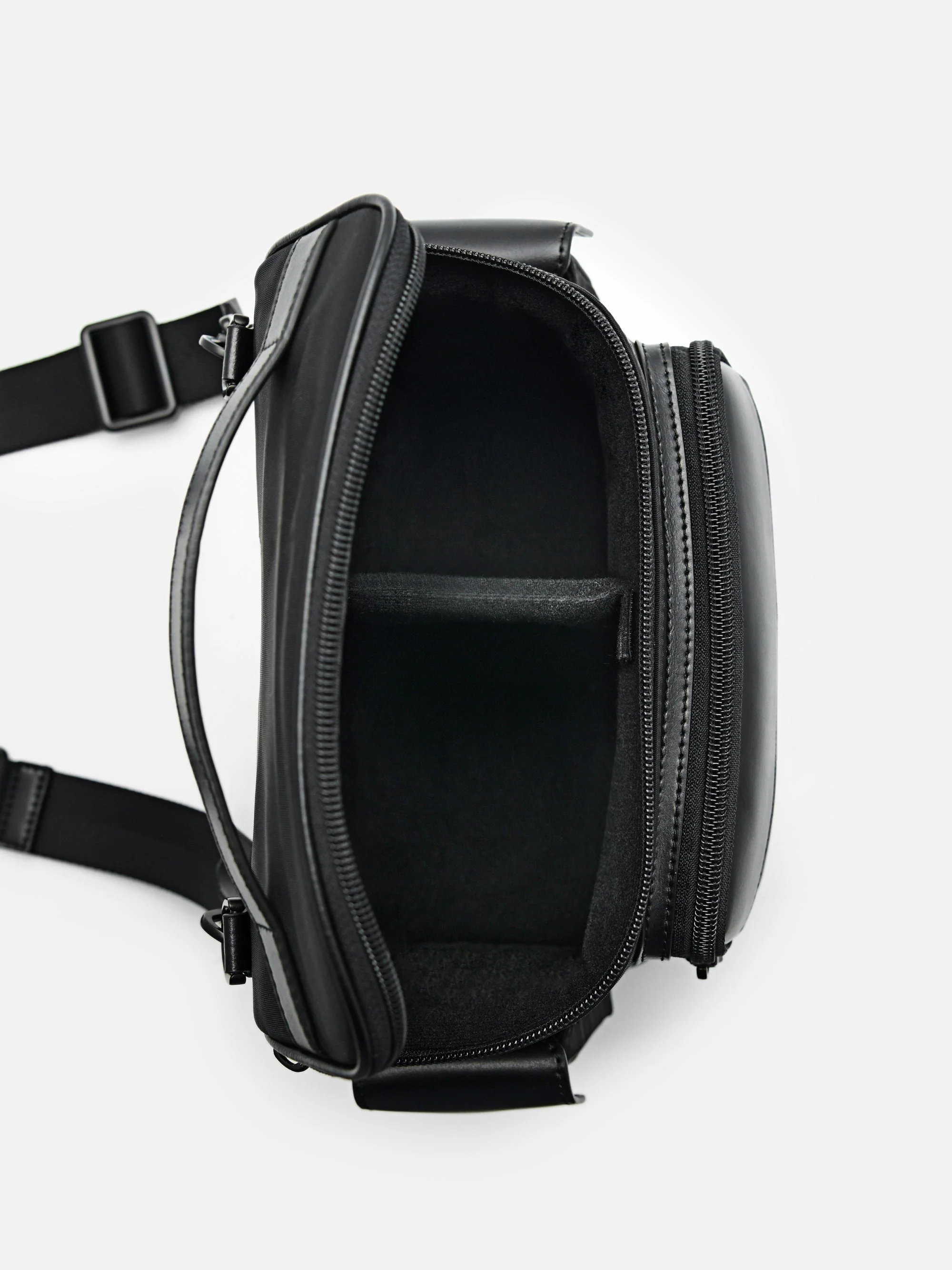 Morris Nylon Sling Bag - Image 12