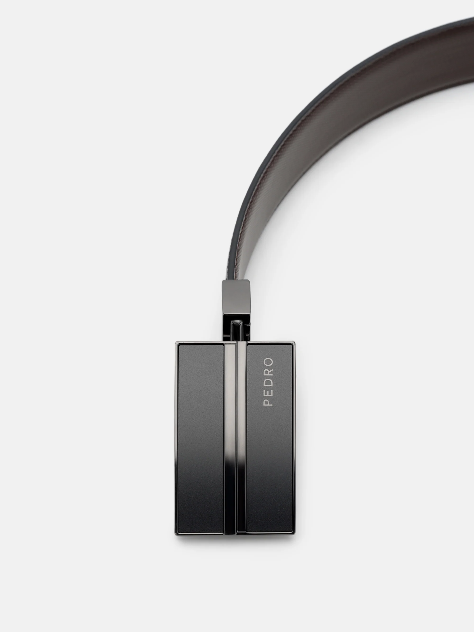 Leather Reversible Tang Belt - Image 3