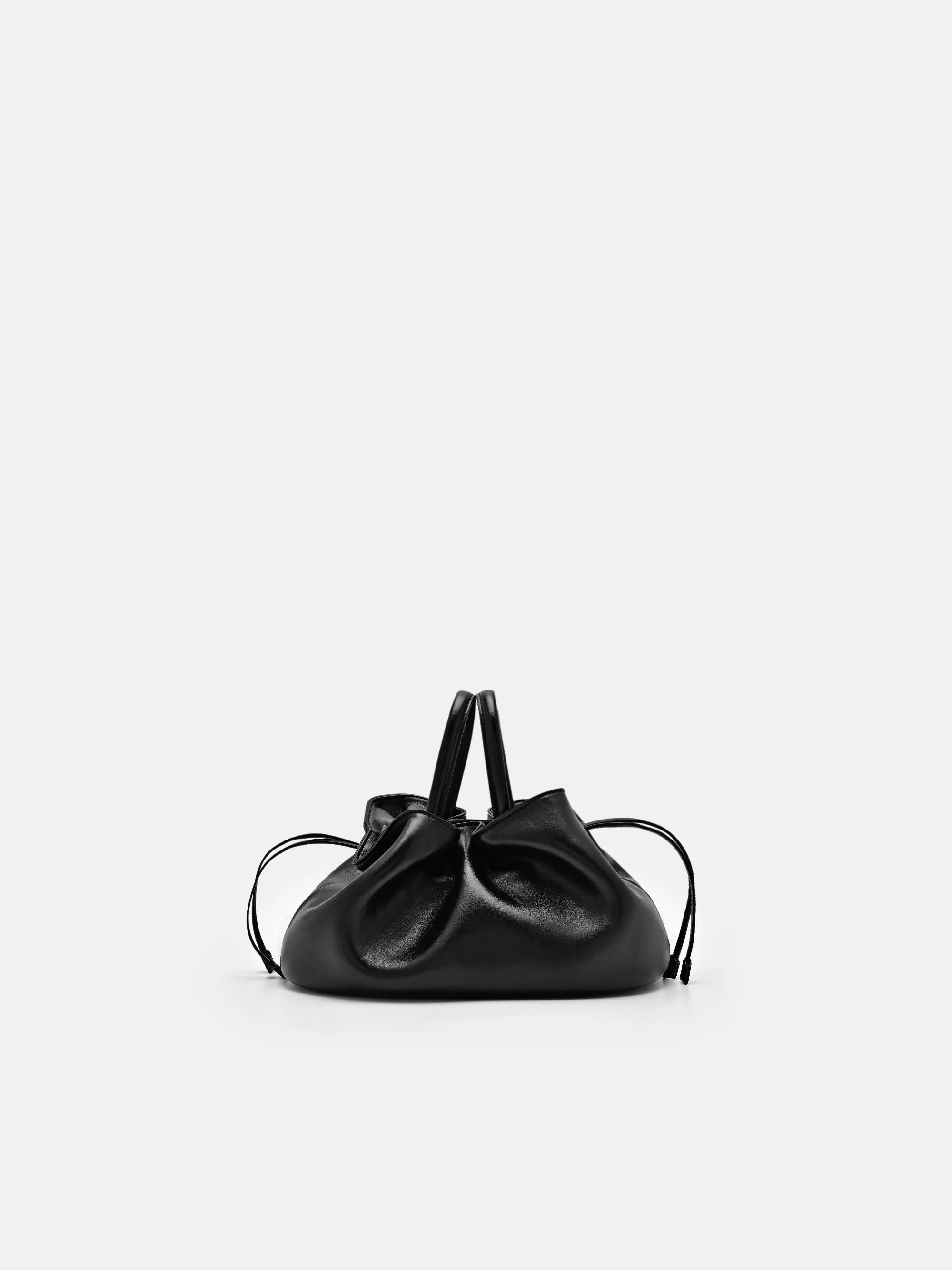 Quen Drawstring Bucket Bag - Image 12