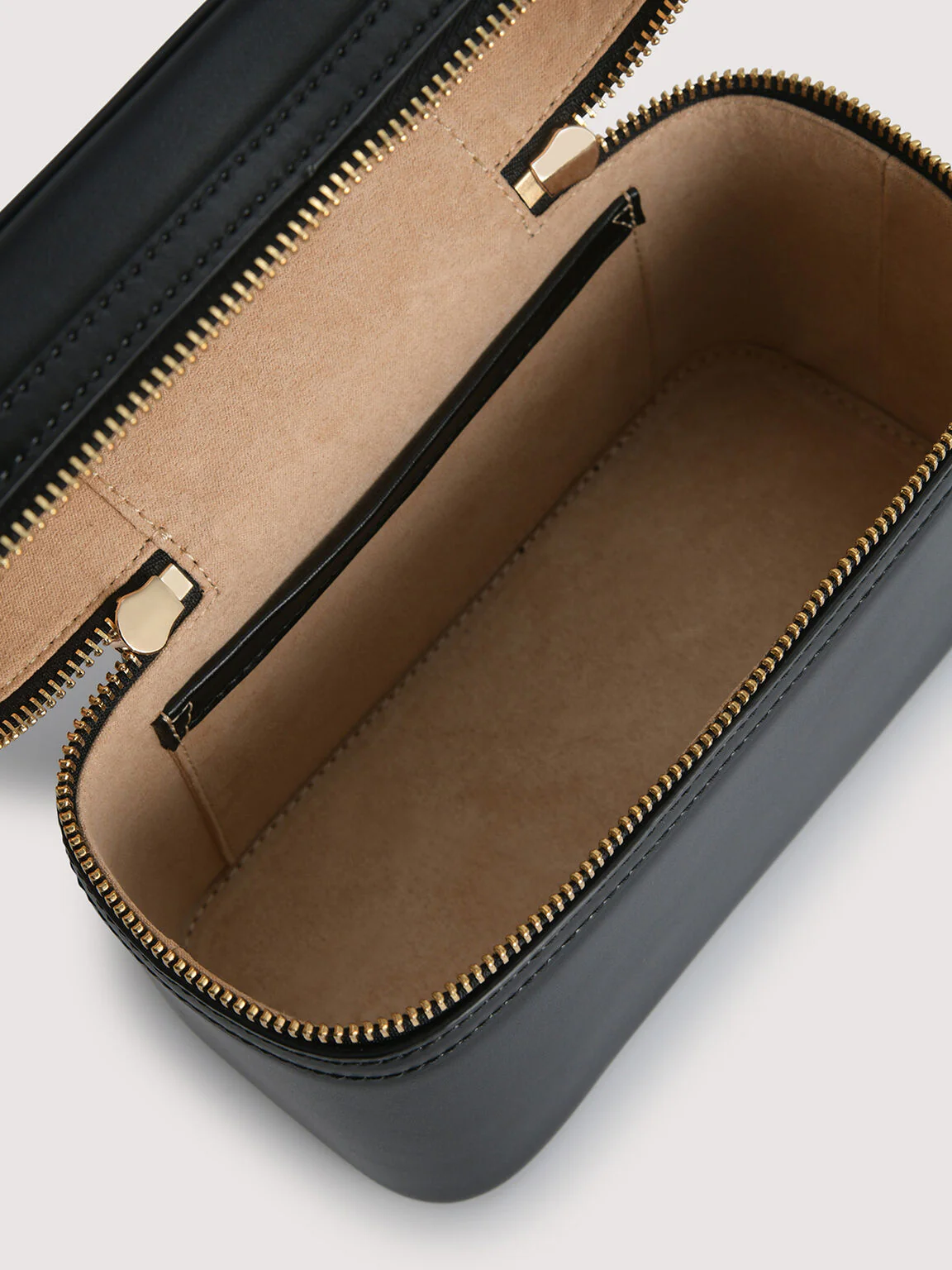 Boxy Shoulder Bag - Image 11
